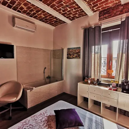 فندق مبيت وإفطار Regis Centro Storico كيفاسّو